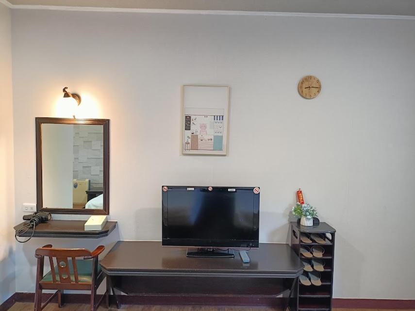 Bokelai B&B Renai Dış mekan fotoğraf